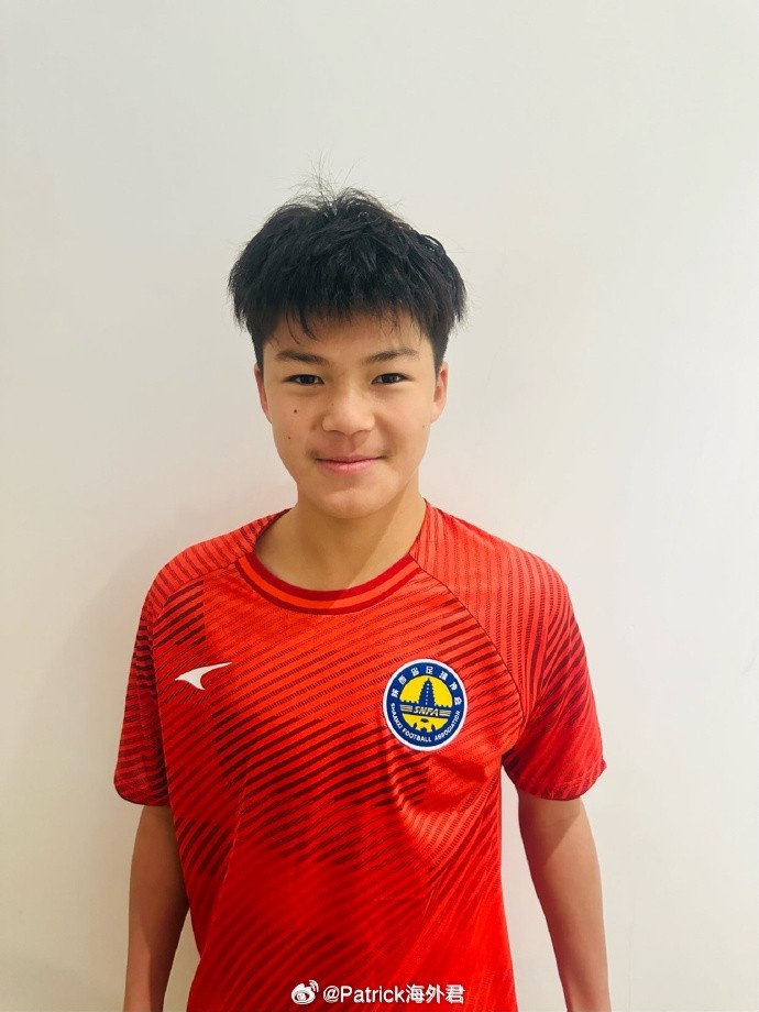 博主：劉凱源本賽季西班牙加泰U16優(yōu)選聯(lián)賽首發(fā)18次，已打入9球
