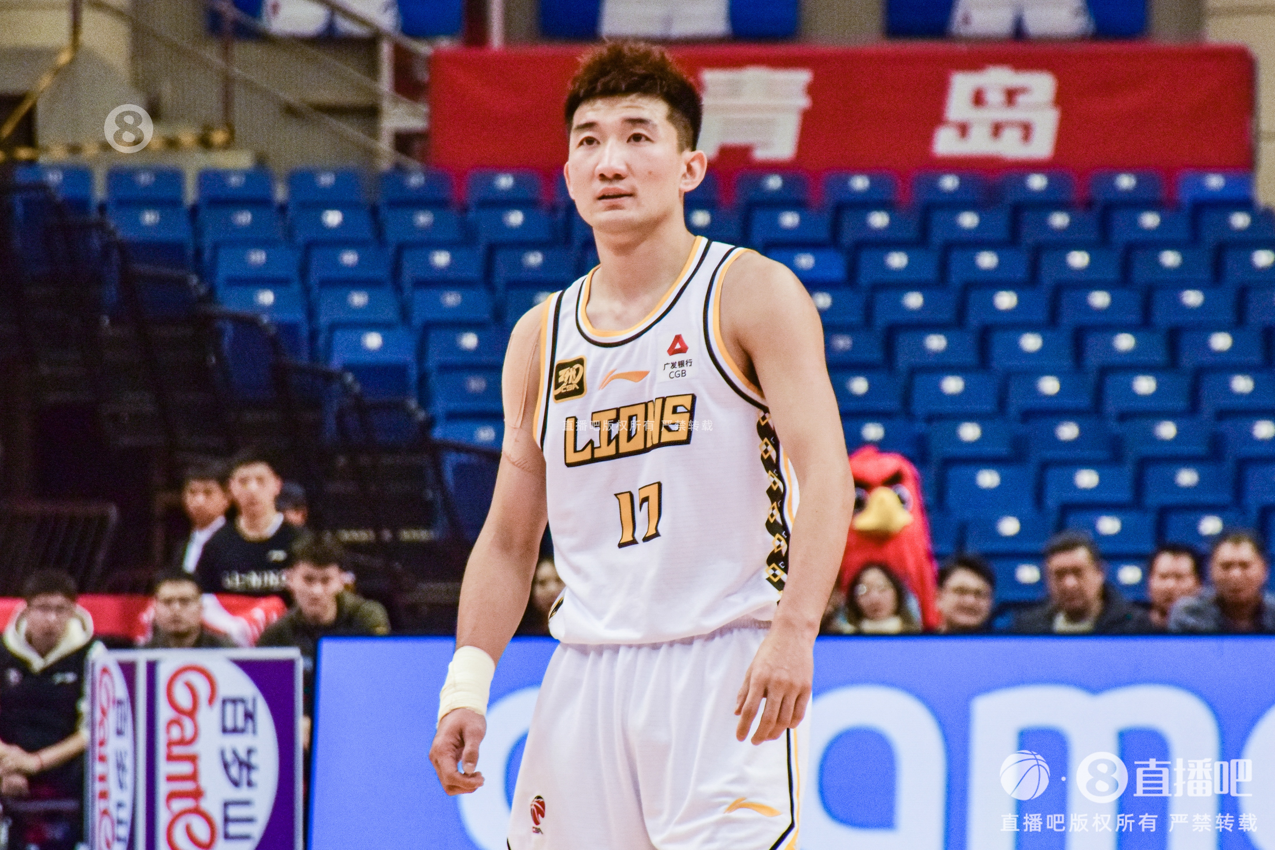 24-25CBA常規賽助攻榜：多米尼克-瓊斯10.4助第一 孫銘徽本土稱王